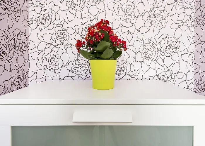 Grand מלון דירות 4*