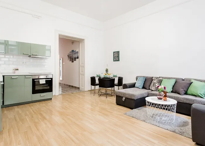 Grand מלון דירות בודפשט