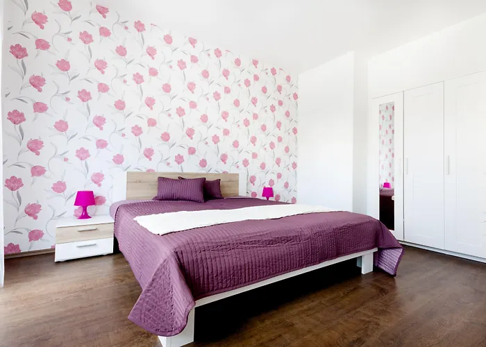 Grand מלון דירות