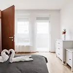Grand Aparthotel