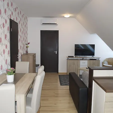 Grand Aparthotel 4*