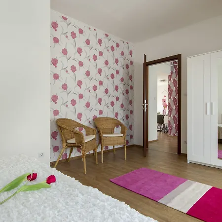 Hotel apartamentowy Grand 4*