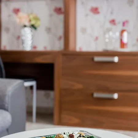 Hotel apartamentowy Grand