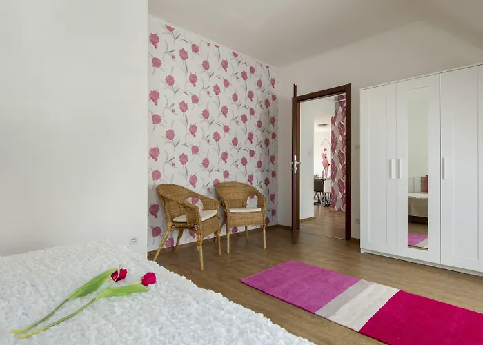 Aparthotel Grand 4*